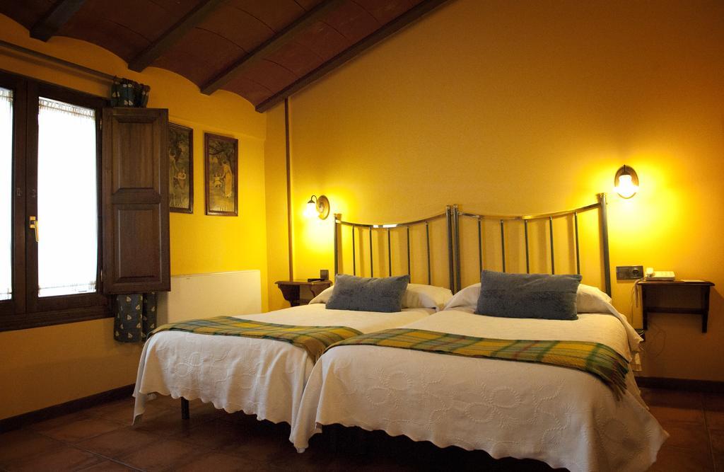Hostal Santa Agueda Tarazona Bilik gambar