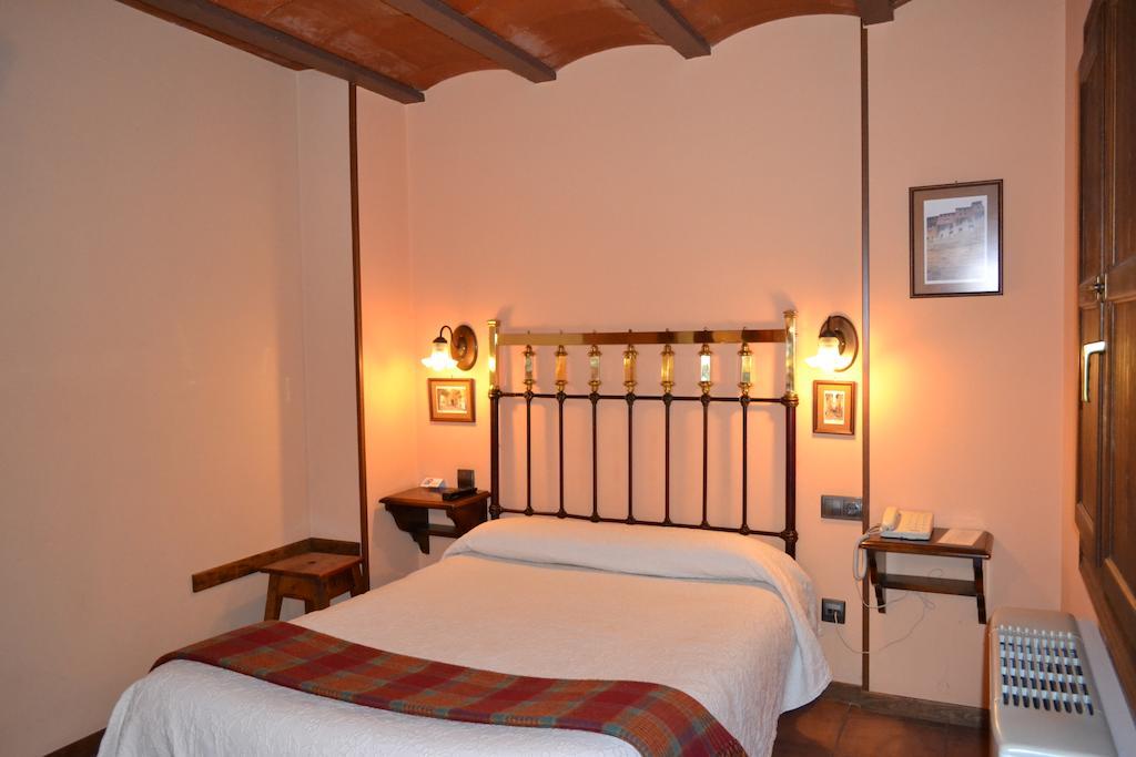 Hostal Santa Agueda Tarazona Bilik gambar